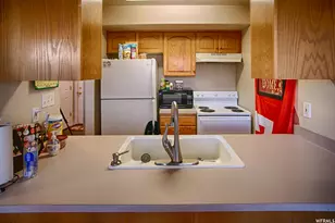 227 S South Majestic Meadows Dr Dr W, Payson, UT 84651 - Photo 7