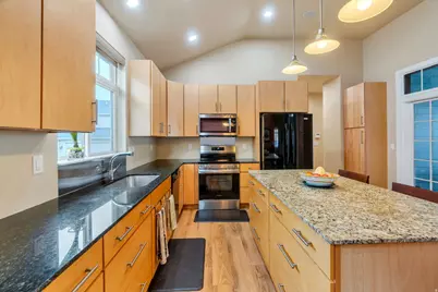 4529 W Milford Dr, South Jordan, UT 84009 - Photo 3