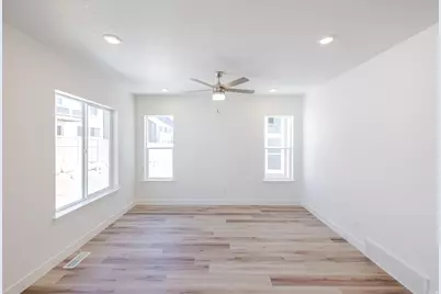 1530 W Banner Dr #815, Saratoga Springs, UT 84045 - Photo 9