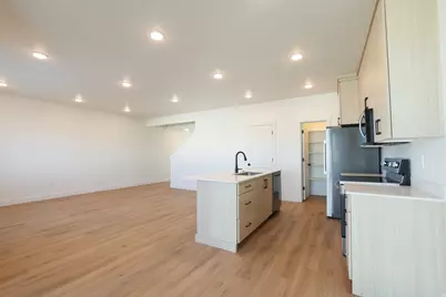 609 N 300 W, Smithfield, UT 84335 - Photo 7