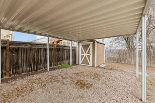 1310 W Countrywood Ln, West Jordan, UT 84088 - Photo 39