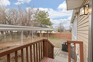 1310 W Countrywood Ln, West Jordan, UT 84088 - Photo 41