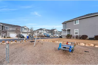 7217 N Clover Leaf Ln E, Eagle Mountain, UT 84005 - Photo 29