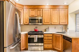 854 E Pond View Way, Salt Lake City, UT 84106 - Photo 9