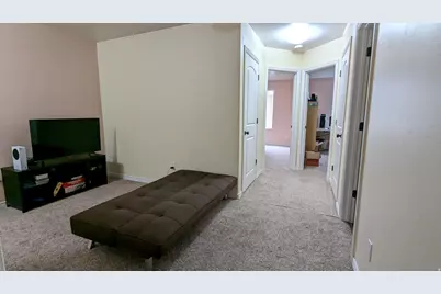 394 E 600 S #B, Vernal, UT 84078 - Photo 9