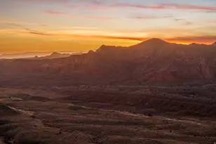 779 S Silver Rd, Leeds, UT 84746 - Photo 53