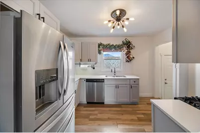 447 S 300 E, American Fork, UT 84003 - Photo 7