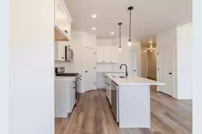 5214 S Acacia Dr #811, Mapleton, UT 84664 - Photo 9