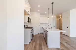 5214 S Acacia Dr, Mapleton, UT 84664 - Photo 9