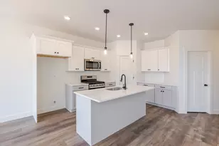 5214 S Acacia Dr, Mapleton, UT 84664 - Photo 7
