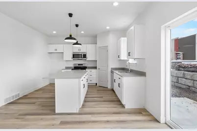 231 W 1160 N #14, Tooele, UT 84074 - Photo 7