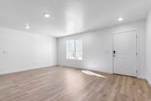 1858 E Albion Dr, Salem, UT 84653 - Photo 11