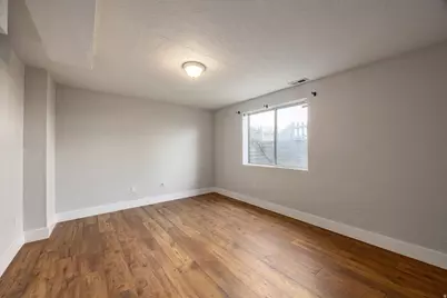 846 N Starcrest Dr, Salt Lake City, UT 84116 - Photo 13