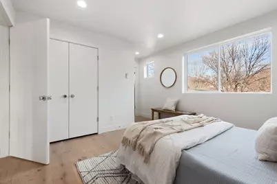 866 E Roosevelt Ave, Salt Lake City, UT 84105 - Photo 5