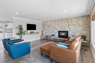 8797 S Capella Way, Sandy, UT 84093 - Photo 9