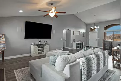 428 S Saddle Rd, Grantsville, UT 84029 - Photo 9