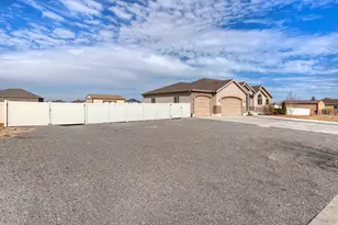 428 S Saddle Rd, Grantsville, UT 84029 - Photo 33