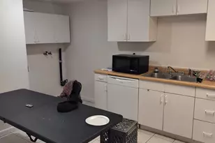 1070 40th St, Ogden, UT 84403 - Photo 9