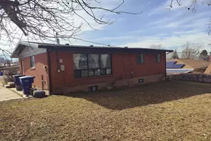 1070 40th St, Ogden, UT 84403 - Photo 11