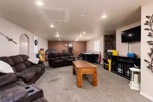 117 E 350 N, Aurora, UT 84620 - Photo 27