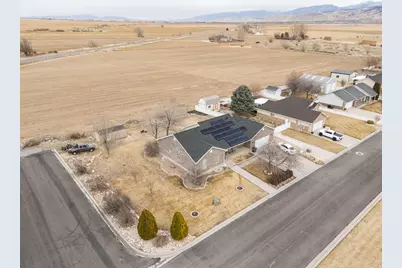 117 E 350 N, Aurora, UT 84620 - Photo 51