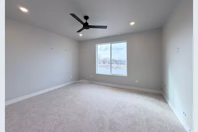 1661 S 3875 W #402, Taylor, UT 84401 - Photo 11