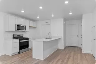 1252 N 300 E, Harrisville, UT 84404 - Photo 5