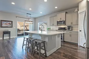 4378 W Aspen Cottage Ln, Riverton, UT 84096 - Photo 11