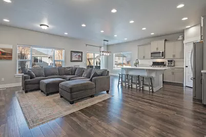 4378 W Aspen Cottage Ln, Riverton, UT 84096 - Photo 7