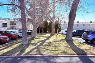 886 E Maple Crest Ct, Salt Lake City, UT 84106 - Photo 37