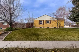 407 N 200 E, Kaysville, UT 84037 - Photo 17