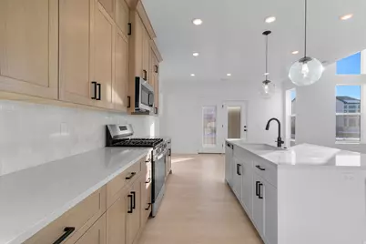 150 E 650 S, Hyde Park, UT 84318 - Photo 7