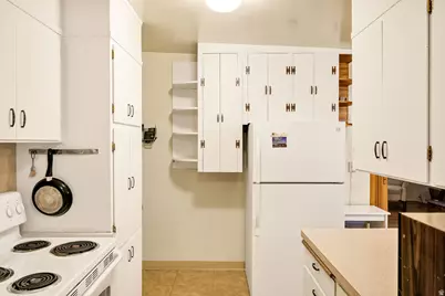 449 E 200 S, Logan, UT 84321 - Photo 7