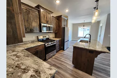 4664 N 2000 W, Cedar City, UT 84721 - Photo 5