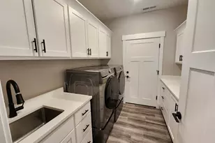 4664 N 2000 W, Cedar City, UT 84721 - Photo 11