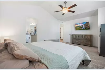 4952 E Lake Corner Dr, Eagle Mountain, UT 84005 - Photo 17