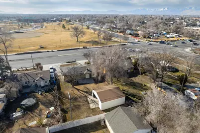 2138 W 7800 S, West Jordan, UT 84088 - Photo 7