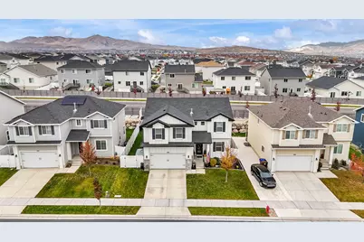 4591 E Flower Pt N, Eagle Mountain, UT 84005 - Photo 25