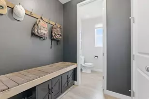 1140 W Cantle Dr S, Bluffdale, UT 84065 - Photo 5