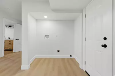 8857 S Capella Way E, Sandy, UT 84093 - Photo 15