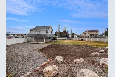 1085 N 125 E, Layton, UT 84041 - Photo 29