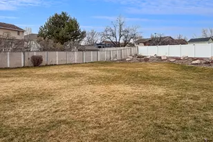 1085 N 125 E, Layton, UT 84041 - Photo 35