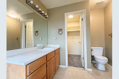 1085 N 125 E, Layton, UT 84041 - Photo 11