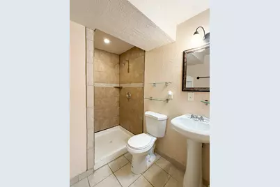 1085 N 125 E, Layton, UT 84041 - Photo 25