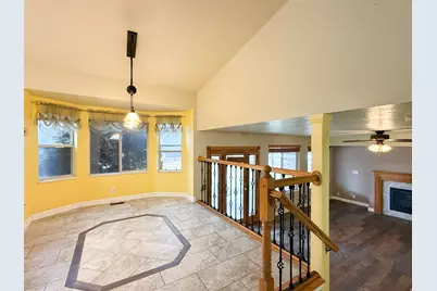1085 N 125 E, Layton, UT 84041 - Photo 7