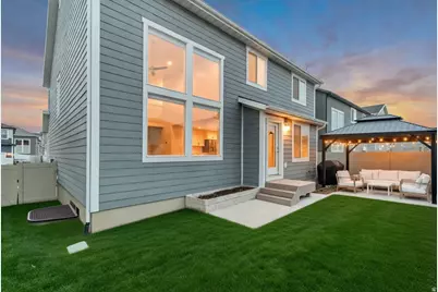 156 N Valcrest Dr, Saratoga Springs, UT 84045 - Photo 3