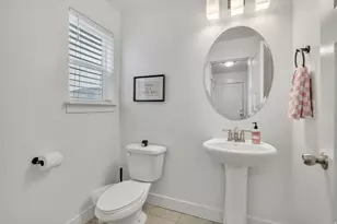 156 N Valcrest Dr, Saratoga Springs, UT 84045 - Photo 15