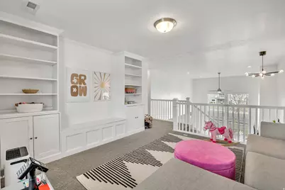 156 N Valcrest Dr, Saratoga Springs, UT 84045 - Photo 17