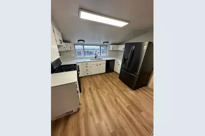 8772 S 120 E, Sandy, UT 84070 - Photo 7