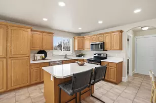 2127 W Silver Tree Cir S, Riverton, UT 84065 - Photo 11